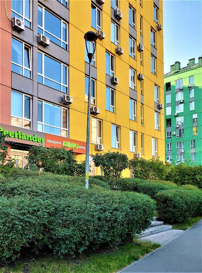 Смарт-Апартаменти На 1 Поверсі Kiev Buitenkant foto